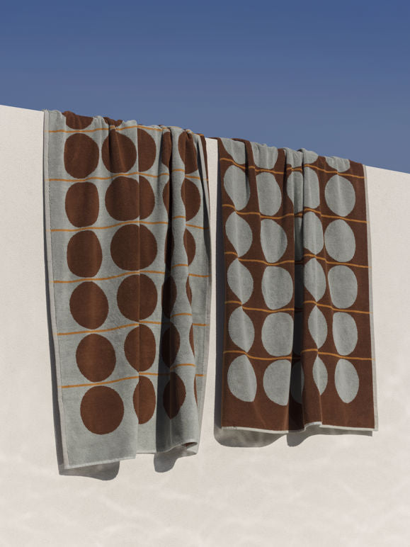 Citta Abacus beach towel - Mist/paprika