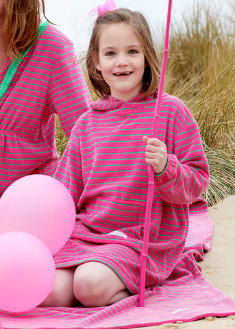 Bridie & Bert womens beach robe - fushia apple